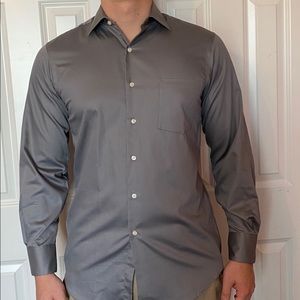 Van Heusen Button Down